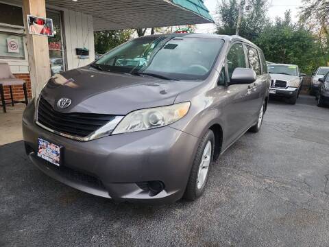 2011 Toyota Sienna for sale at New Wheels in Glendale Heights IL