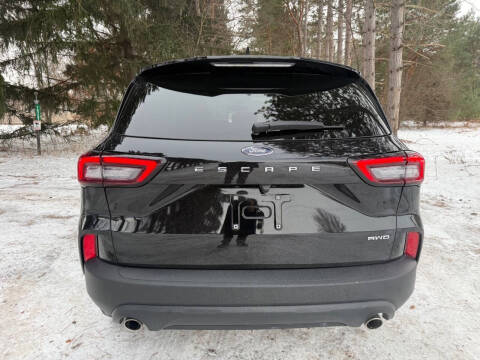 2025 Ford Escape ST-Line Select