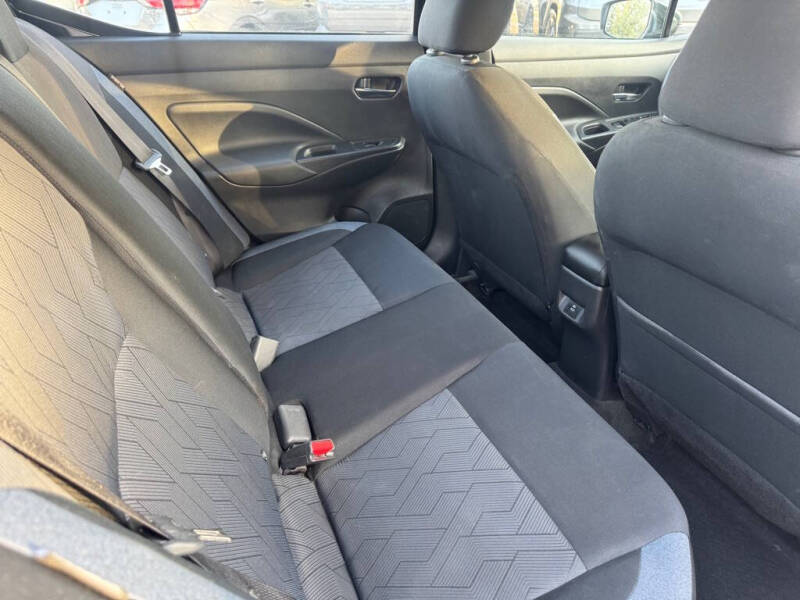 2023 Nissan Versa SV