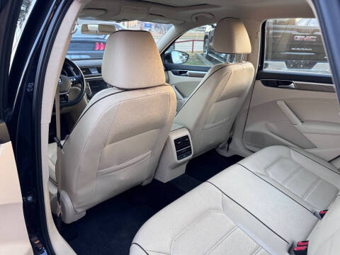 2018 Volkswagen Passat 2.0T SE