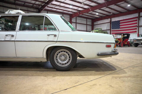 1972 Mercedes-Benz 280-Class