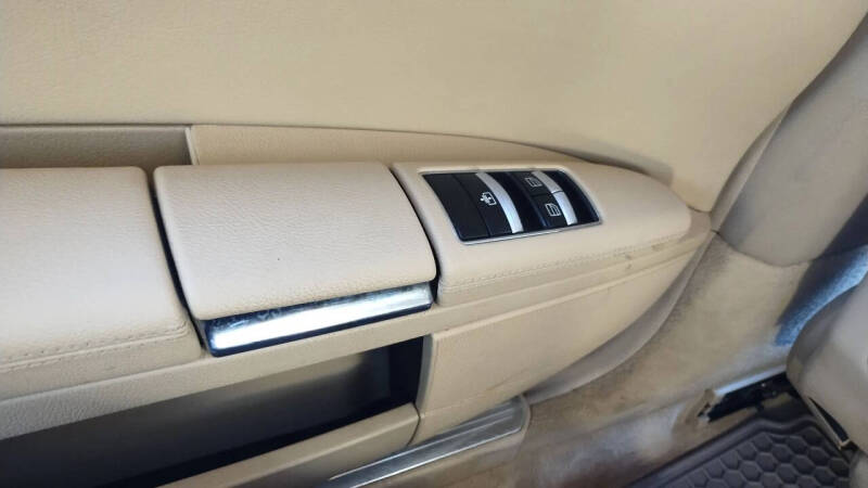 2011 Mercedes-Benz S-Class S 550