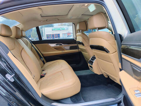 2016 BMW 7 Series 740i