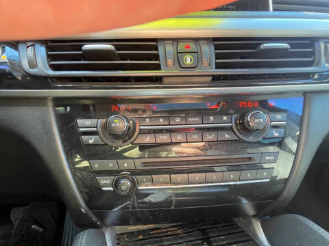 2016 BMW X6 xDrive50i