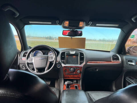 2012 Chrysler 300 Limited