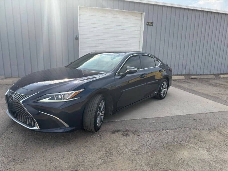 2020 Lexus ES 300h