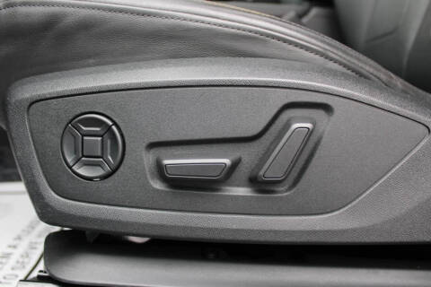 2022 Audi Q3 quattro S line Premium 45 TFSI