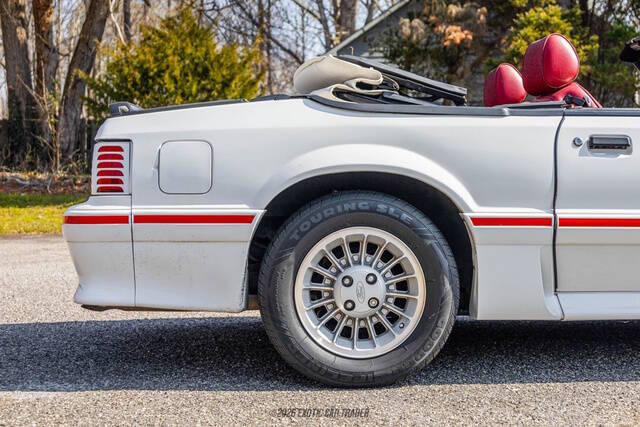 1987 Ford Mustang GT