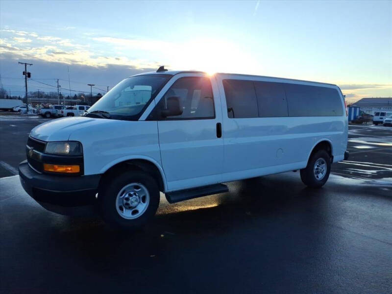 2023 Chevrolet Express LS 3500