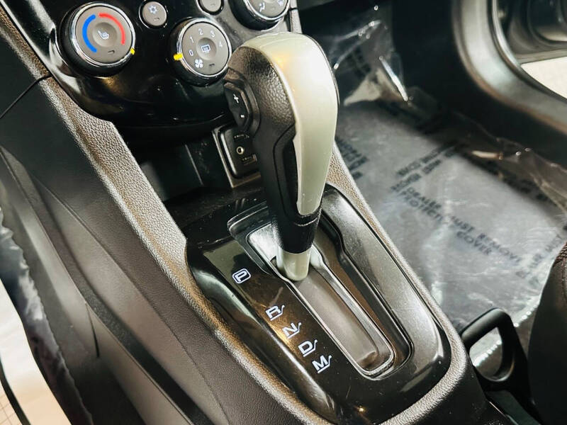 2019 Chevrolet Sonic LT Auto