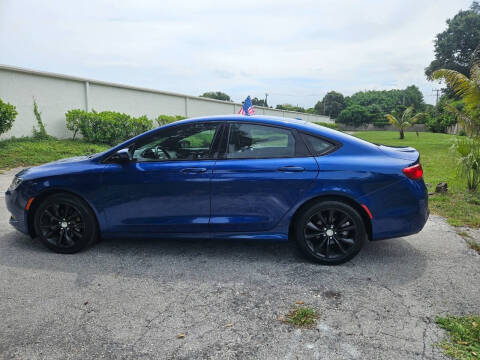 2015 Chrysler 200 S