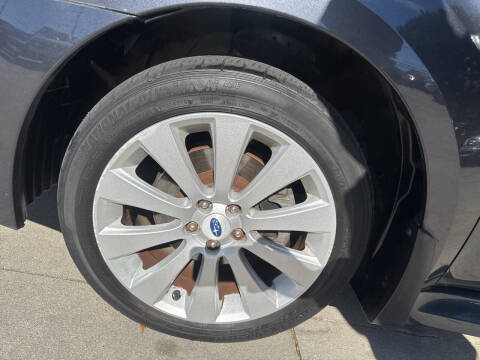 2012 Subaru Legacy 2.5i Limited