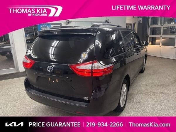 2017 Toyota Sienna Limited 7-Passenger