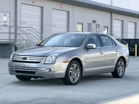 2009 Ford Fusion for sale at HORIZON AUTO GROUP INC in Orlando FL