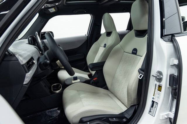 2025 MINI Hardtop 4 Door Cooper S Signature Trim