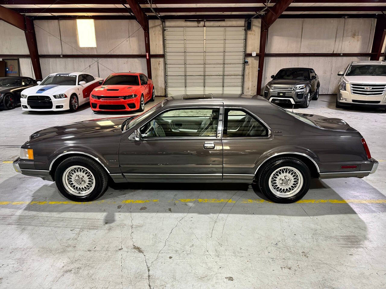 1992 Lincoln Mark VII for sale at Carnival Car Company in Victoria, TX