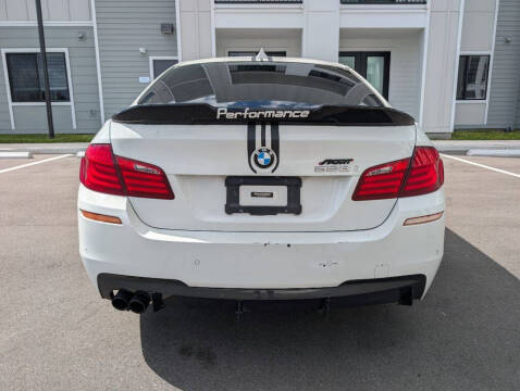 2013 BMW 5 Series 528i