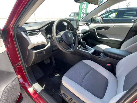 2022 Toyota RAV4 XLE