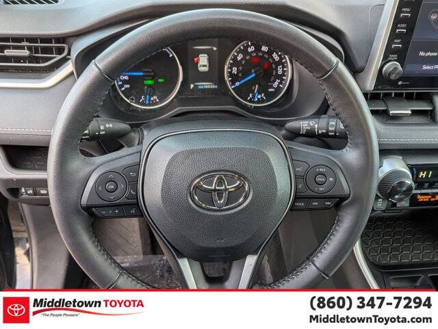 2022 Toyota RAV4 Hybrid XLE Premium