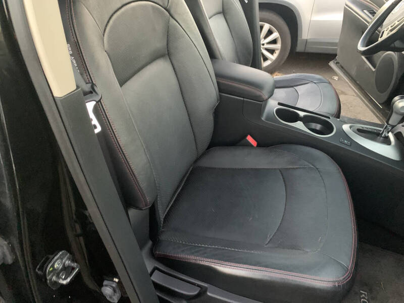 2011 Nissan Rogue SV