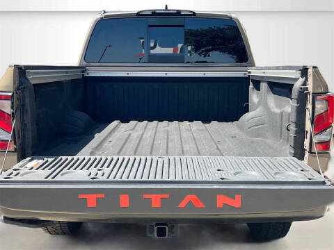 2024 Nissan Titan