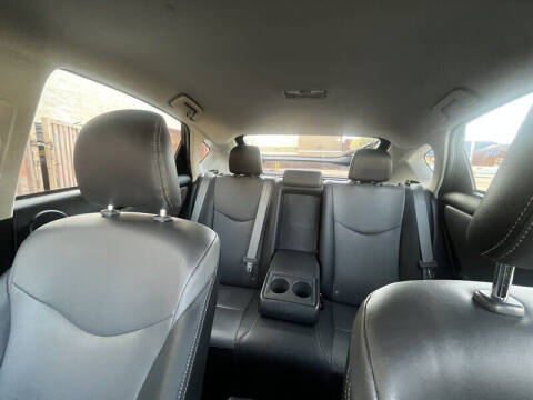 2014 Toyota Prius Five