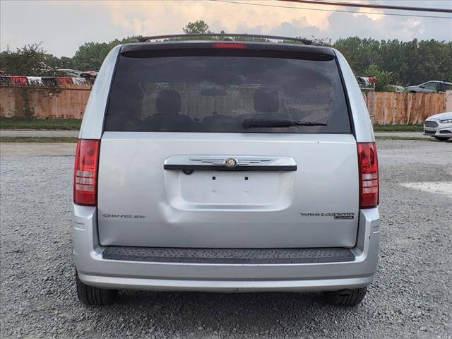 2009 Chrysler Town and Country for sale at Tri State Auto Sales in Cincinnati, OH