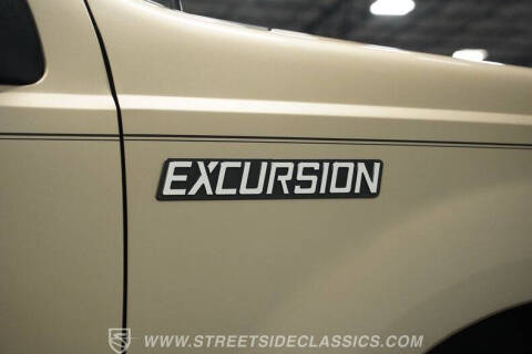 2000 Ford Excursion XLT