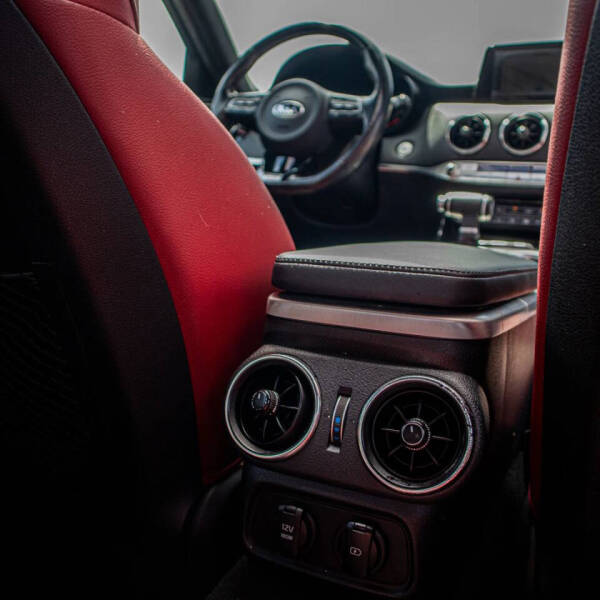 2020 Kia Stinger