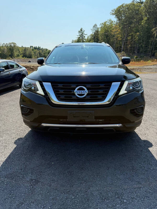 2019 Nissan Pathfinder S