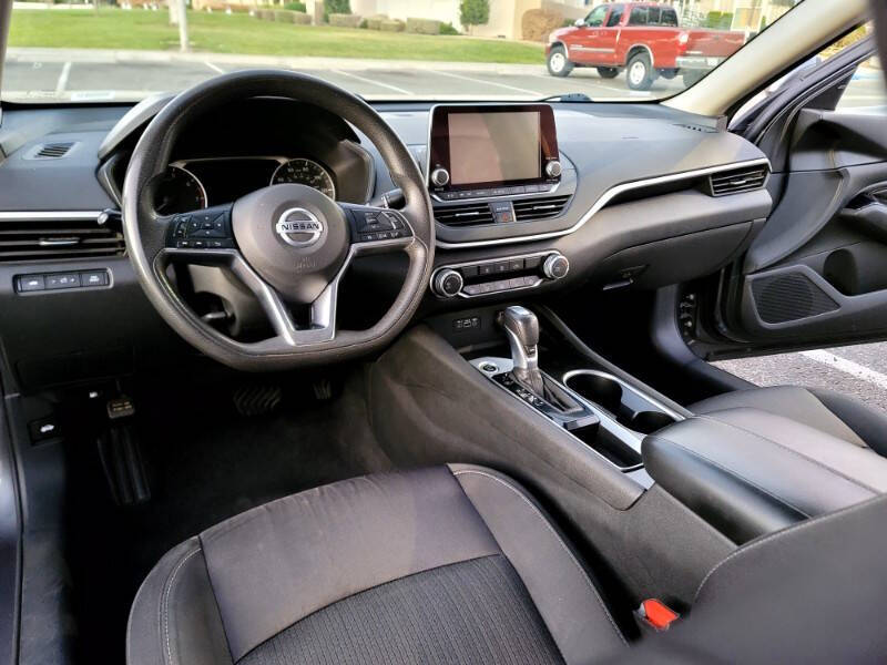 2021 Nissan Altima 2.5 SV