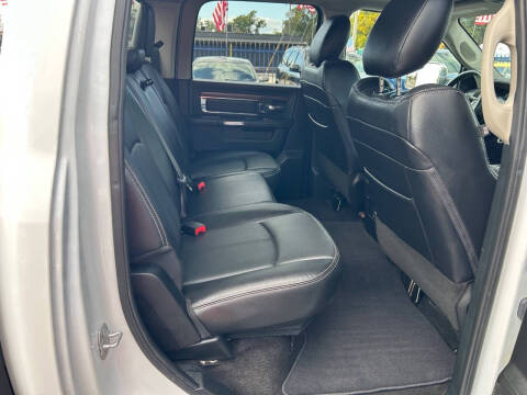 2017 RAM 1500 Laramie