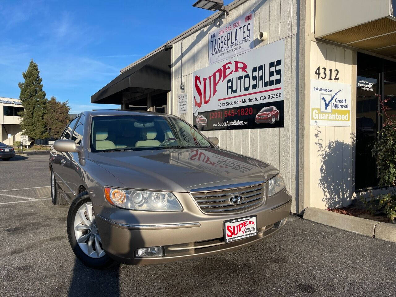 2007 Hyundai Azera for sale at Super Auto Sales Modesto in Modesto, CA