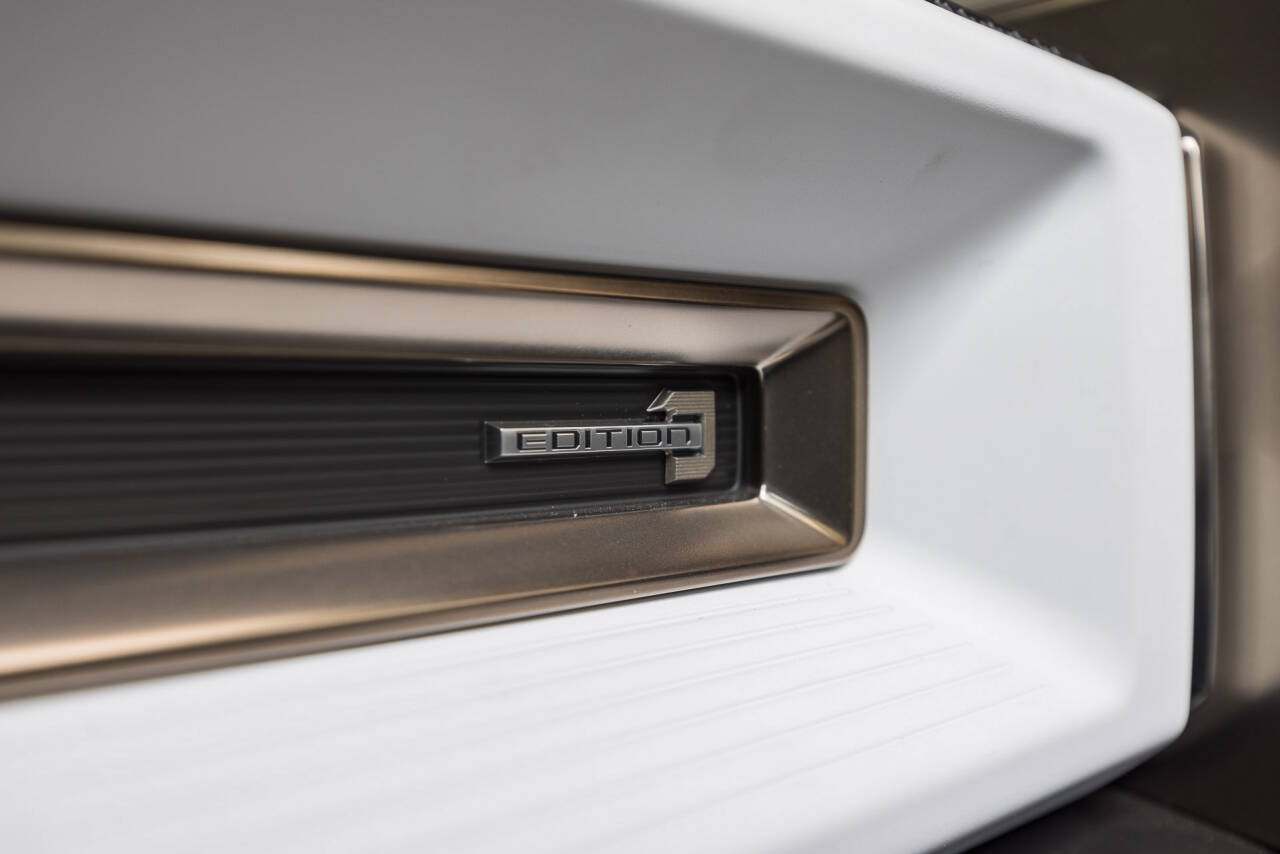 2022 GMC HUMMER EV 51