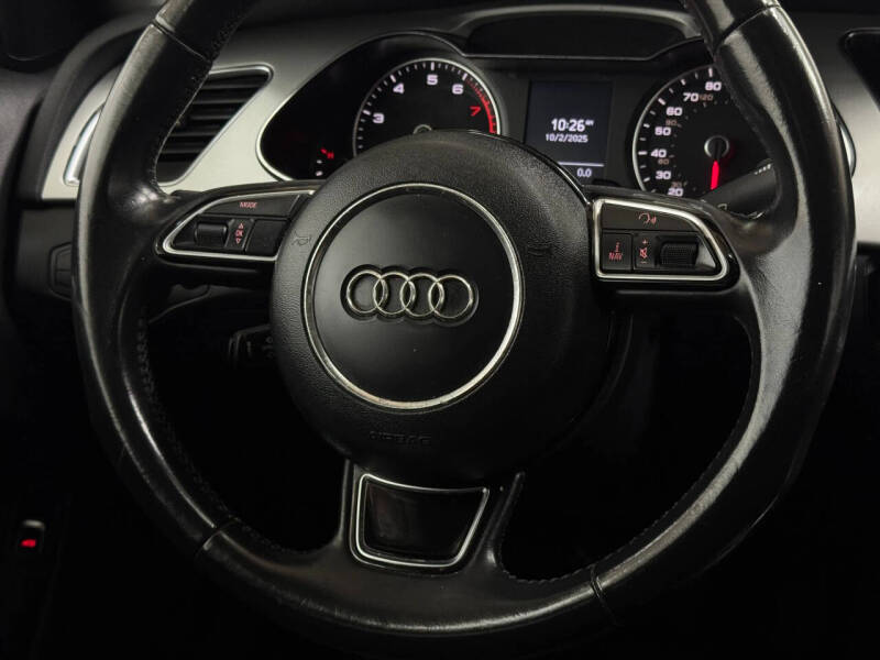 2016 Audi A4 2.0T quattro Premium
