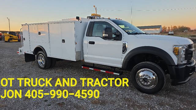 2019 Ford F-550 Super Duty Chassis Cab's photo