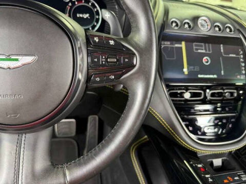 2021 Aston Martin DBX