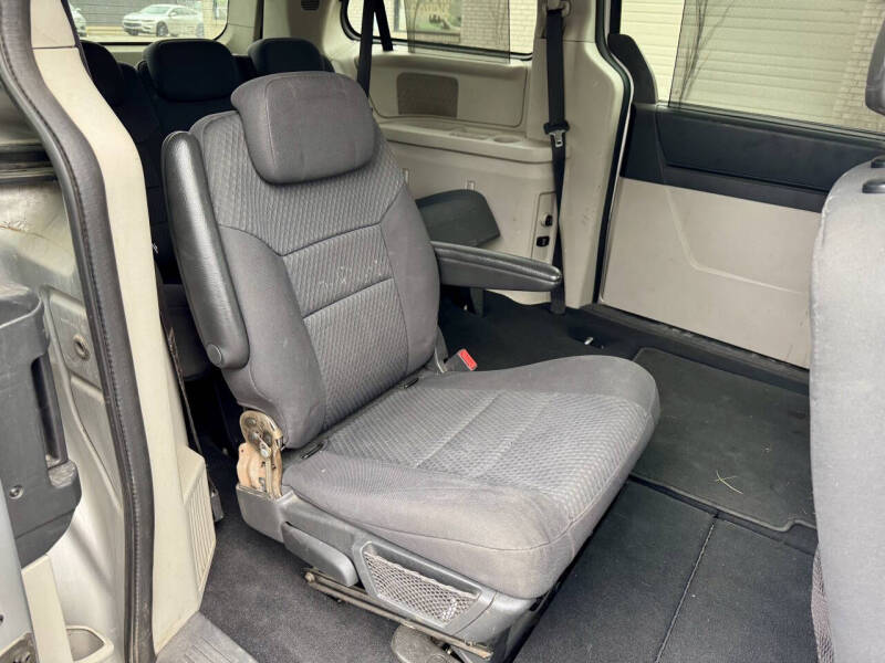 2010 Dodge Grand Caravan Crew