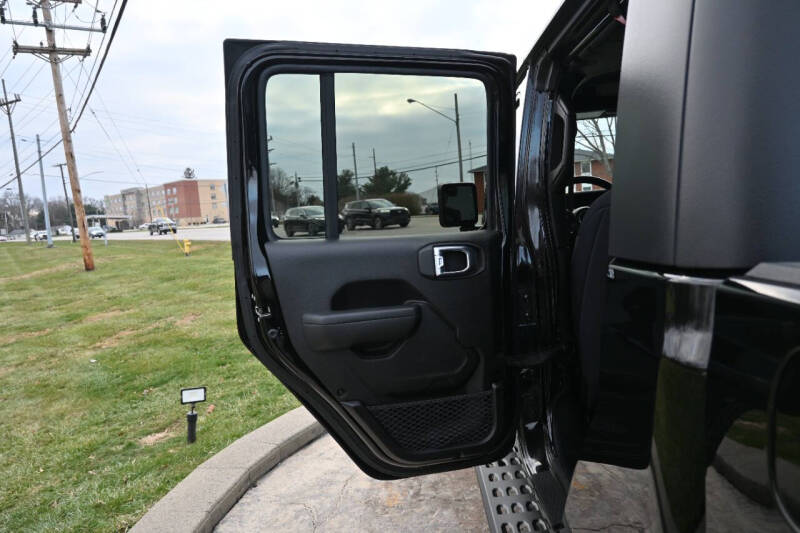 2022 Jeep Gladiator Altitude