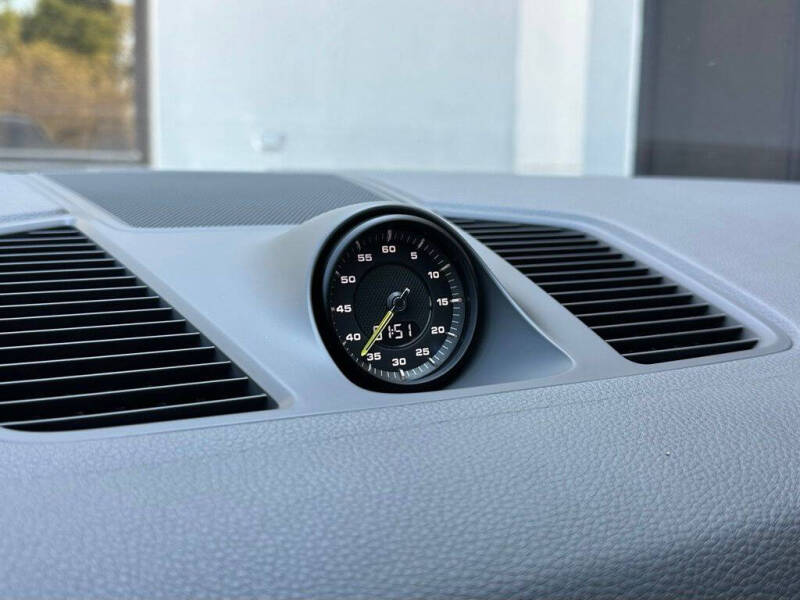 2022 Porsche Cayenne