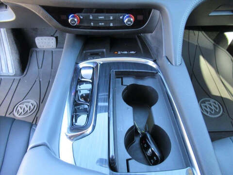 2024 Buick Enclave Essence