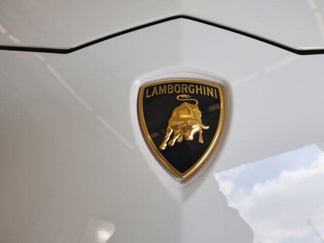 2022 Lamborghini Urus