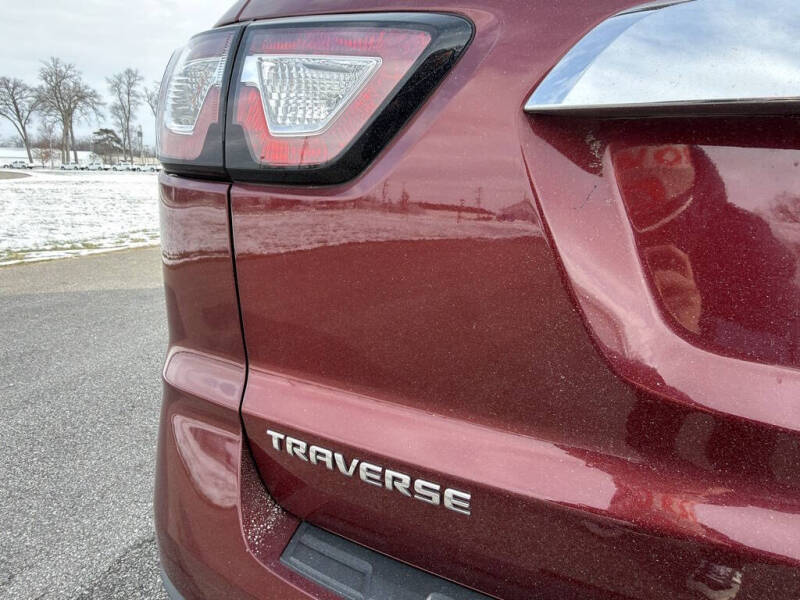 2017 Chevrolet Traverse LT