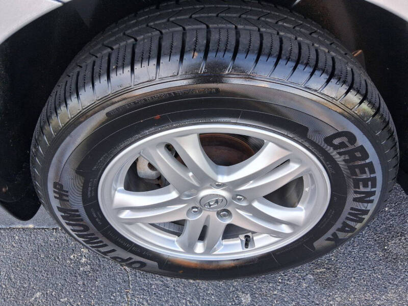 2011 Hyundai Santa Fe GLS