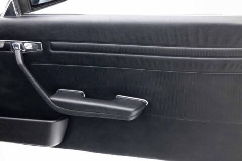 1987 Mercedes-Benz 560-Class 560 SL