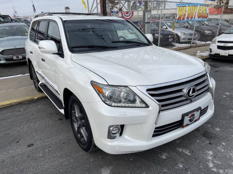2015 Lexus LX 570