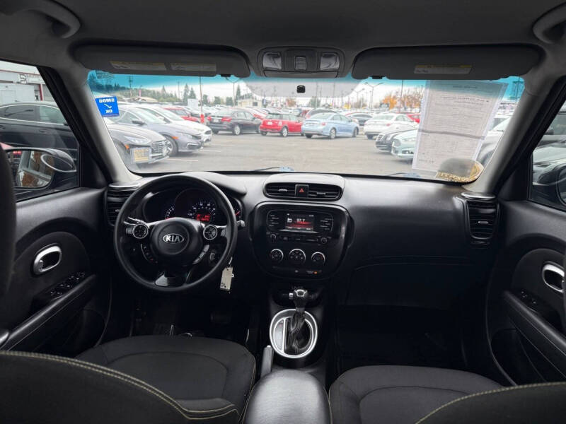 2014 Kia Soul +