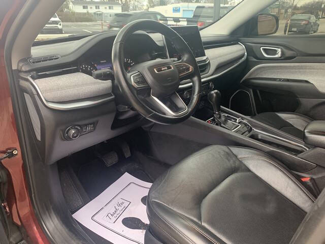 2022 Jeep Compass Latitude Lux