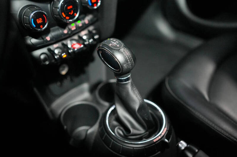 2016 MINI Hardtop 4 Door Cooper