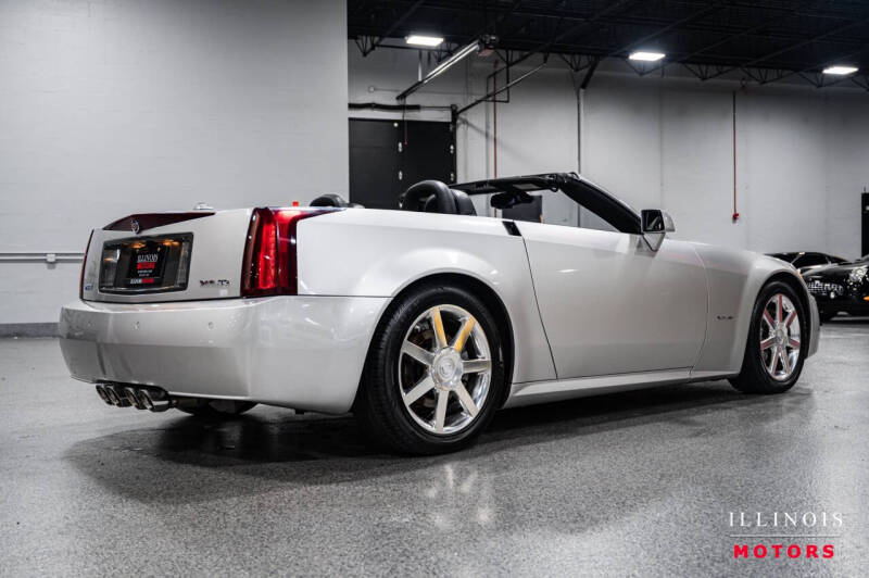 2004 Cadillac XLR